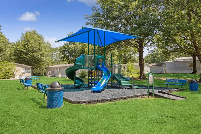 Southfork Mobile Home Park Picture 10