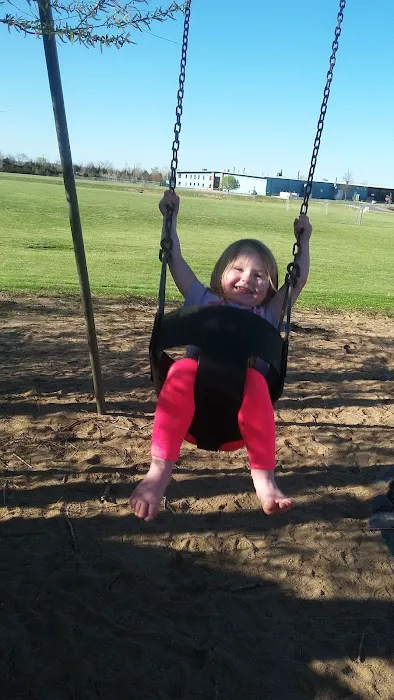 Cherrywoods Mobile Home Park Picture 7