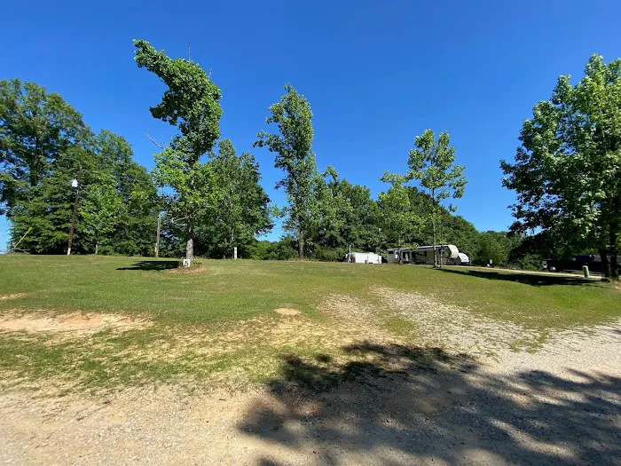 Ivy Hill Picture 7