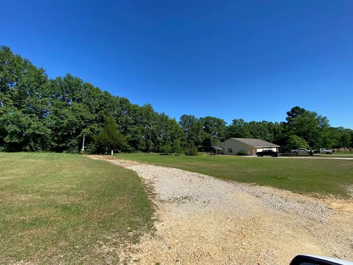 Ivy Hill Picture 3