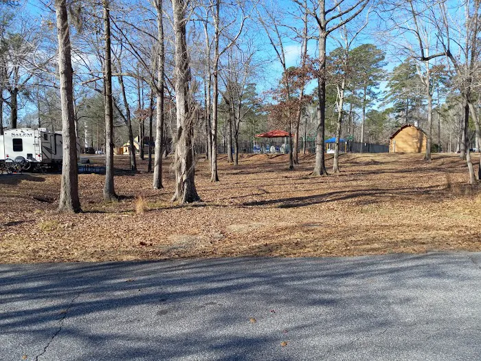 Uchee Creek Army Campground Picture 10
