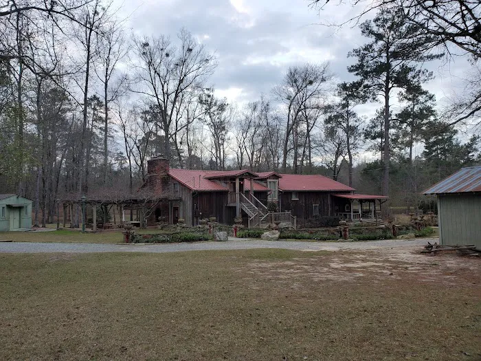 Lake Pines RV Park & Campground Picture 10