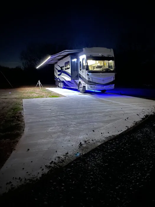 Silver Canyon RV Ranch Picture 9
