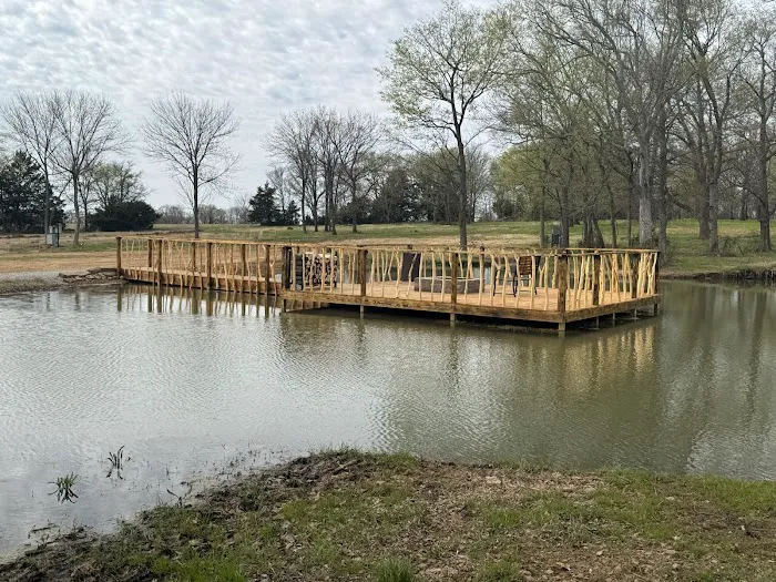 Lake Life RV Park Picture 10