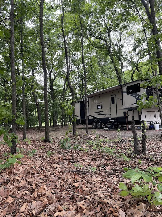 Great Outdoors RV Park Picture 2