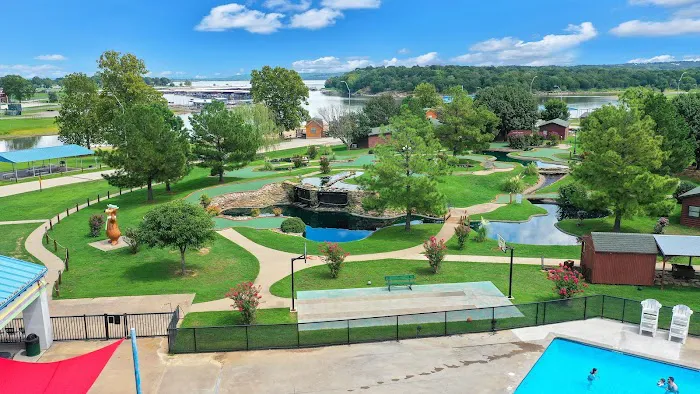 Jellystone Park™ Eufaula Lake Picture 1
