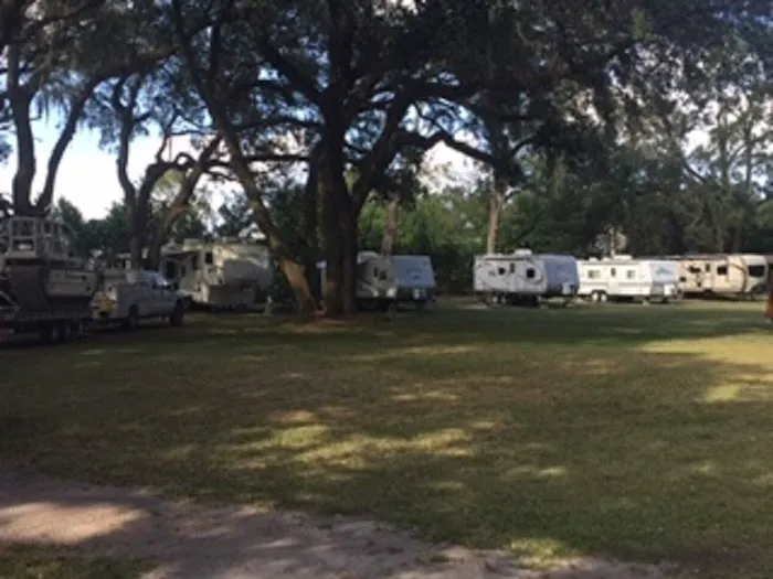 Hidden Oaks RV & Campground Picture 3
