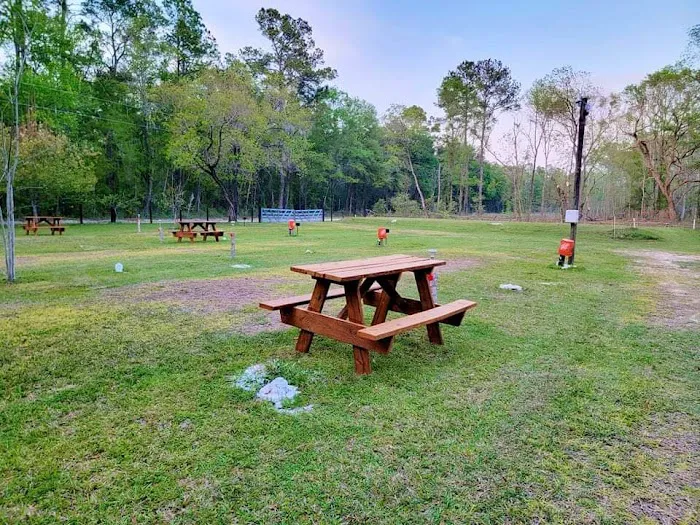 Grace Gardens Campground Picture 3