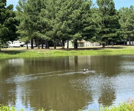DWu2019s Lakeside RV Park