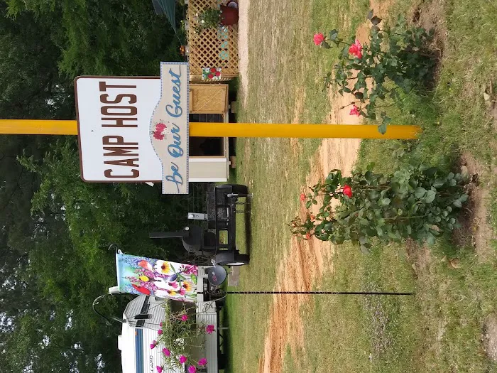 DW's RV Park Picture 1