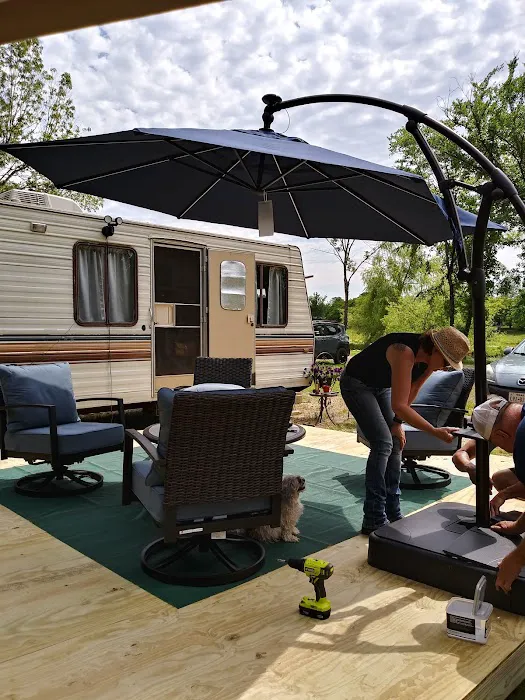 DW's RV Park Picture 6