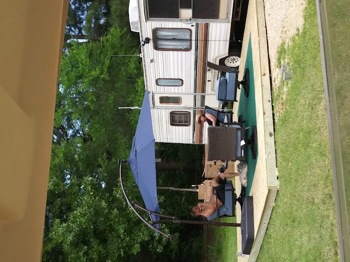 DW's RV Park Picture 8