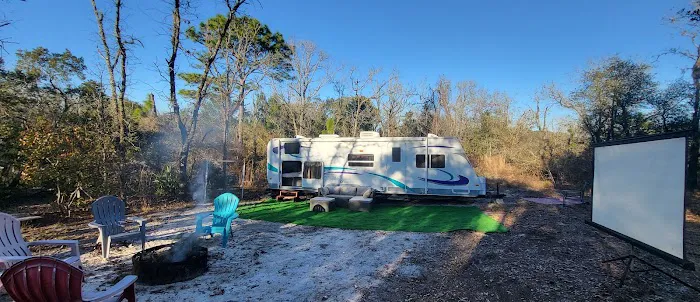 Happy Campers Rescue Ranch Picture 1