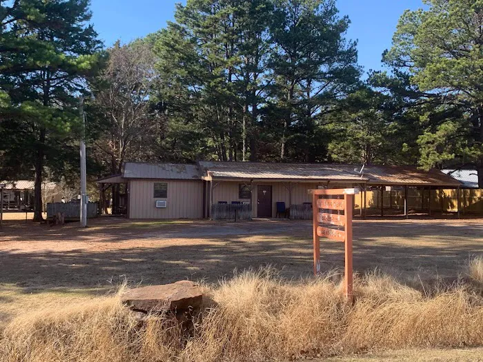 Little Pine Cabins & RV Park Picture 9