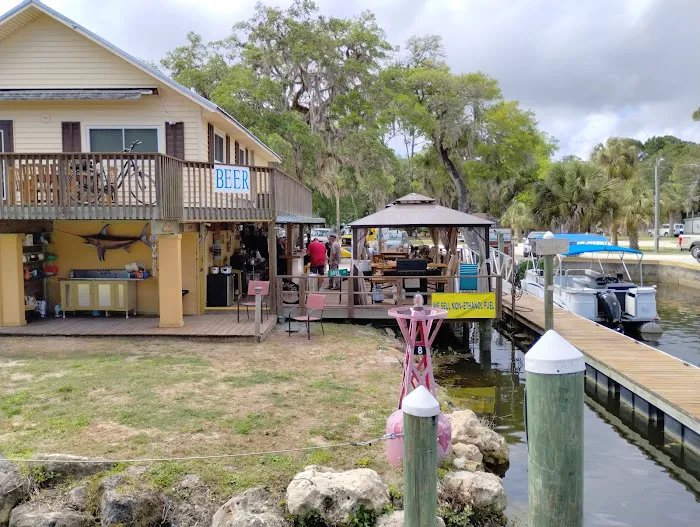 Fisher's Marina & Campground Picture 3