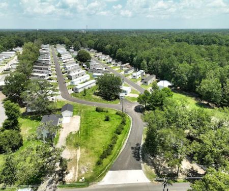 Creekside Mobile Home Community, LLC