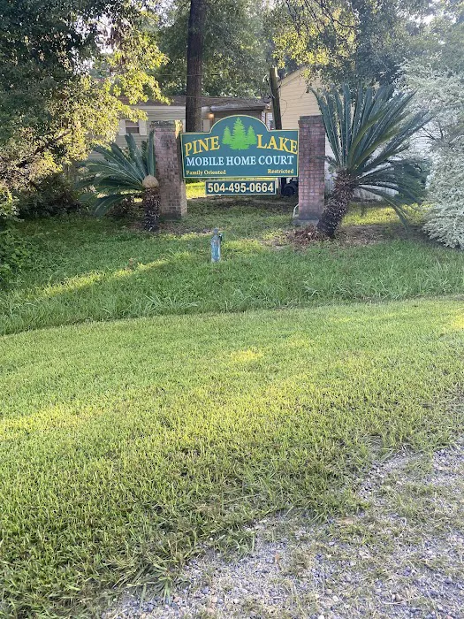 Pine Lake Mobile Home Court Picture 5