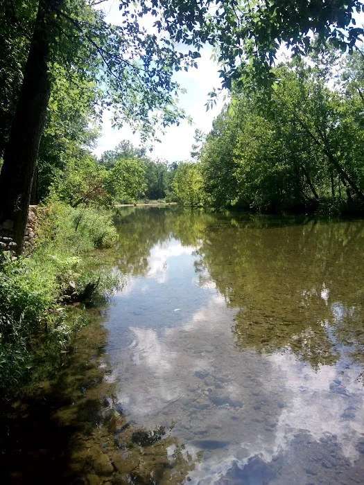 Williams Hideaway LLC Picture 5