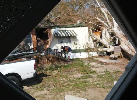 Valencia Family Mobile Home Pk