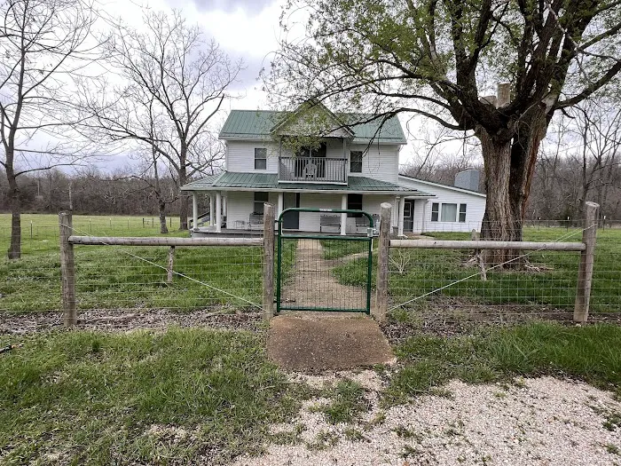 Barney Creek Retreat LLC Picture 9