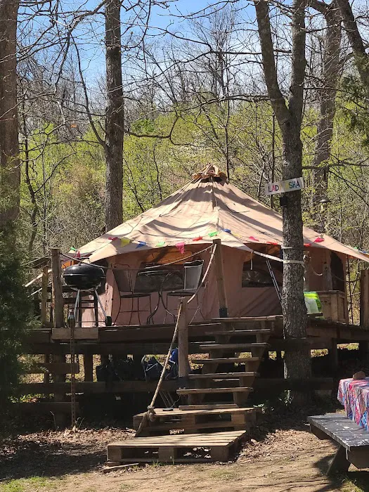 Hummingbird Hollow Outdoors Picture 2
