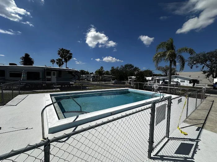 Sebring Grove RV Resort Picture 10