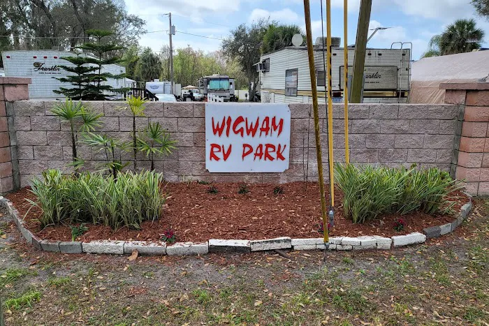 Abbeys Wigwam RV Park Picture 9
