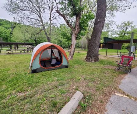 Meramec Caverns Natural Campground