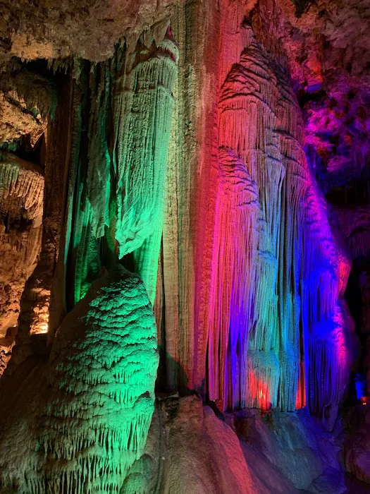 Meramec Caverns Natural Campground Picture 10