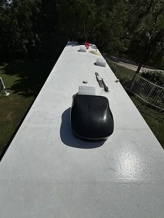 Treasure Coast RV Resort Picture 3