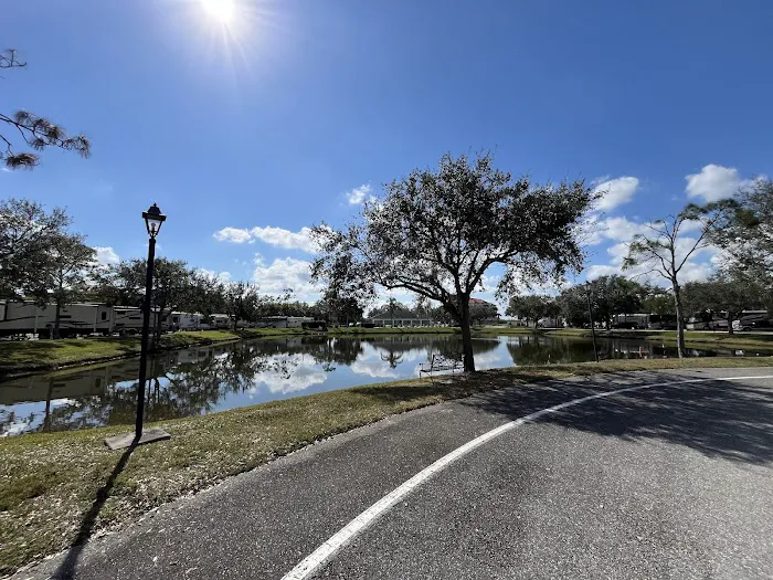 Treasure Coast RV Resort Picture 9