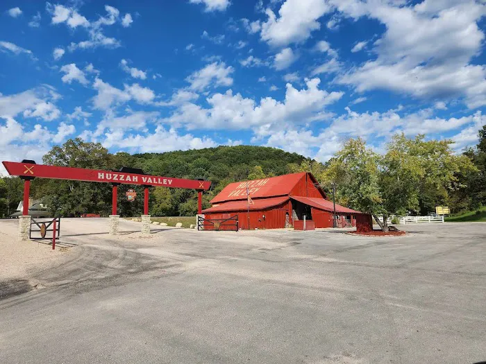 Huzzah Valley Resort Picture 7