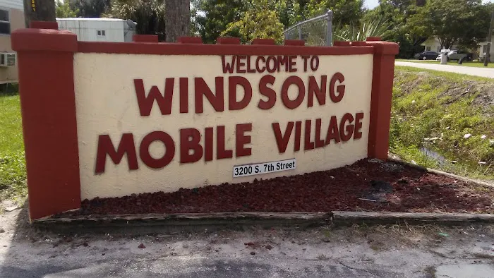 Windsong Mobile Village Picture 1