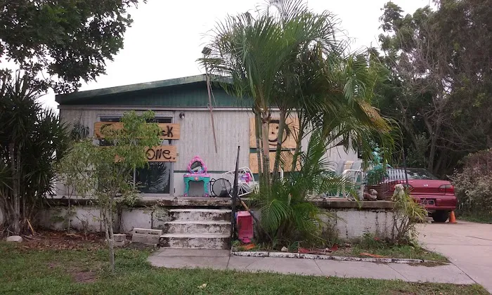 Windsong Mobile Village Picture 3
