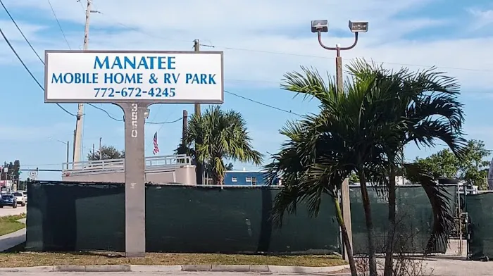Manatee Mobile Home & RV Park Picture 8