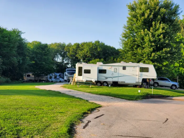 Oak Valley Campground & RV Resort Picture 1