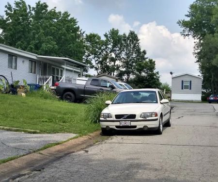 Rolling Meadows Mobile Home Park