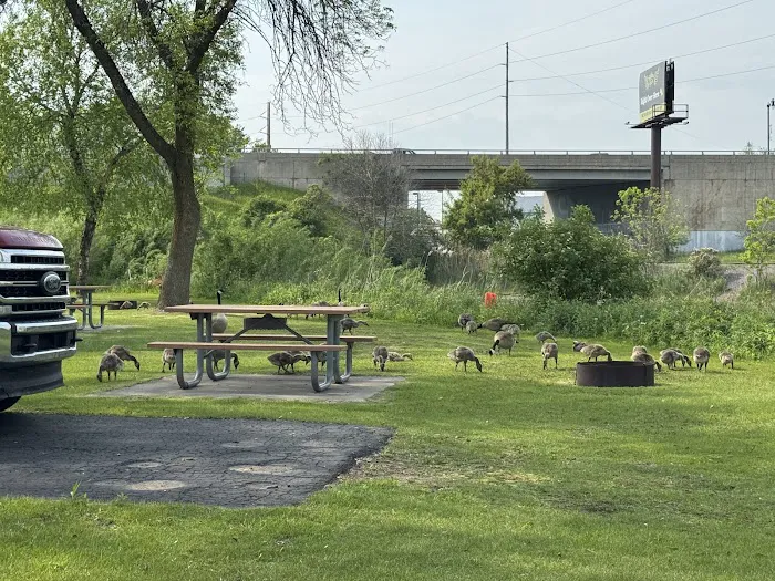 River Park Campground Picture 1