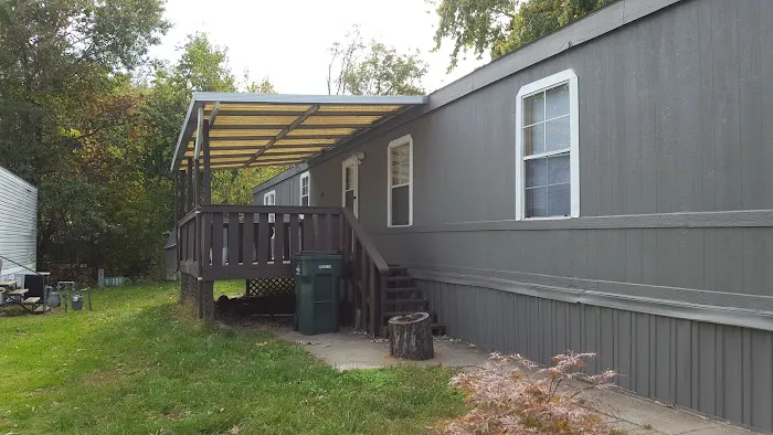 Independence Mobile Home Park Picture 3