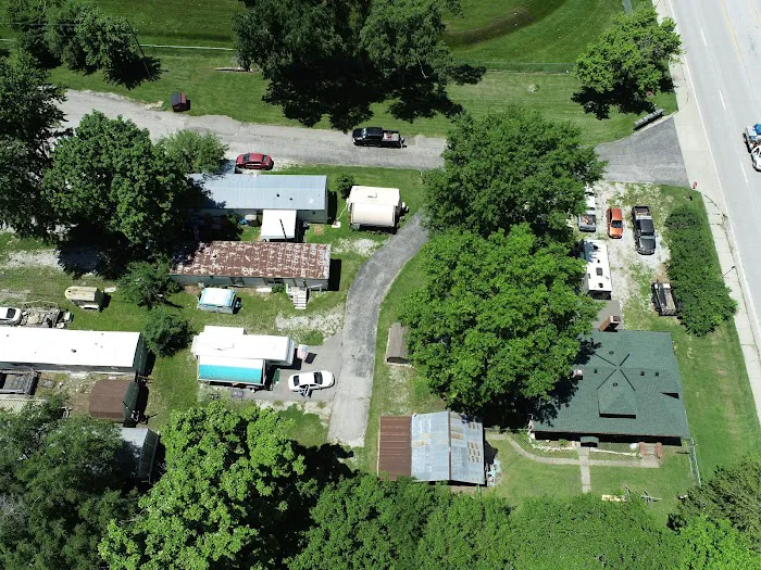 Cook's Mobile Home Park Picture 3