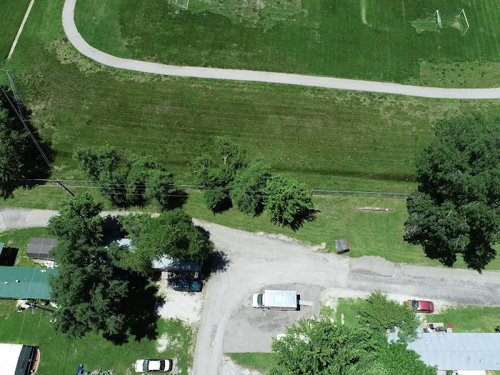 Cook's Mobile Home Park Picture 4