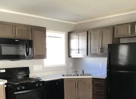 Midwest Manufactured Home Community