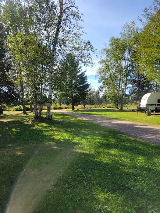Summer Breeze Campground Picture 7