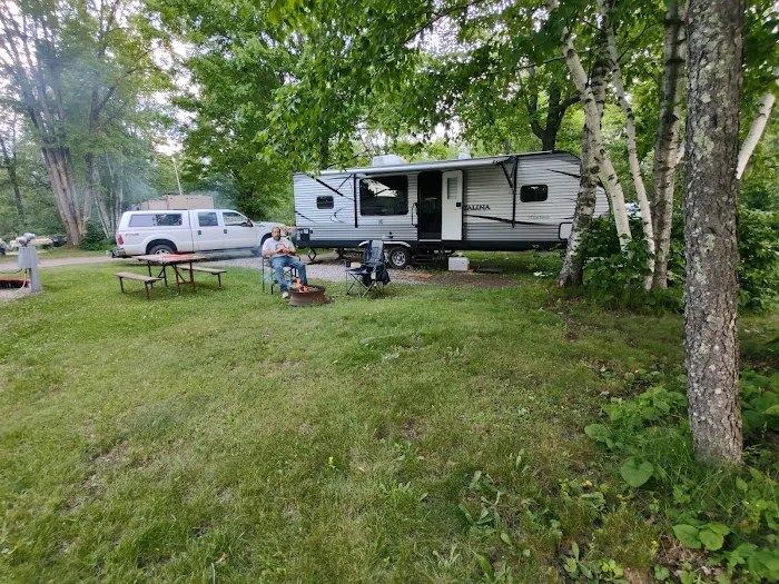 Summer Breeze Campground Picture 6