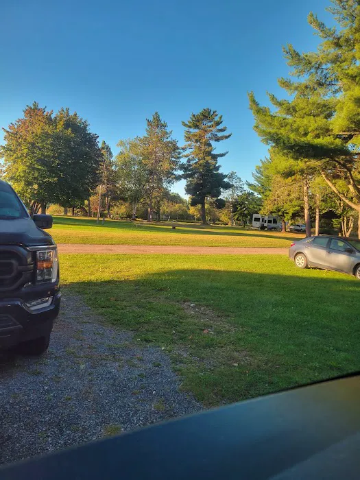 Summer Breeze Campground Picture 10