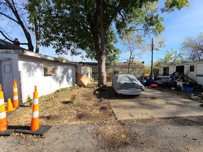 Stadium Park & Campground Picture 4