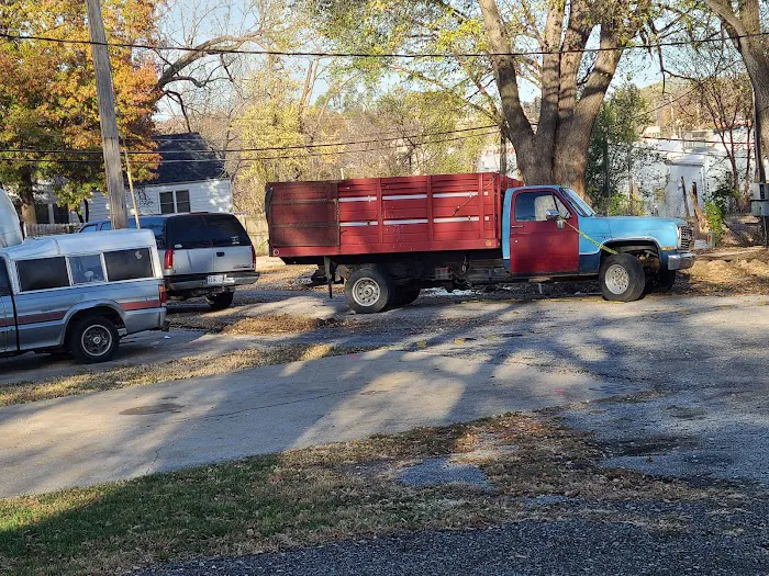 Stadium Park & Campground Picture 10