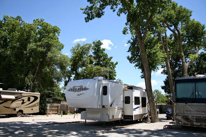 Walnut Grove RV Park Picture 1