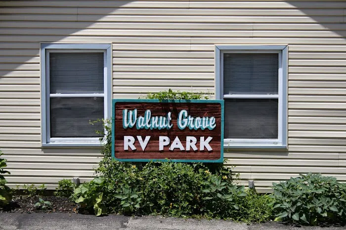 Walnut Grove RV Park Picture 4
