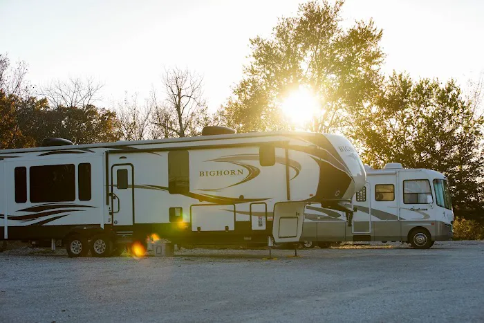 Homewood RV and Campground Picture 3